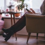 マタニティでもおしゃれカジュアル!裾カットオフのスキニーパンツ