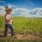 お腹を冷やさず授乳に便利！カシュクールドルマンスリーブニット